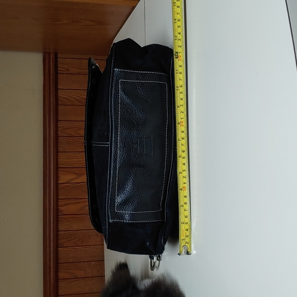 Kathy Van Zeeland Studded Shoulder Bag - Picture 11 of 17